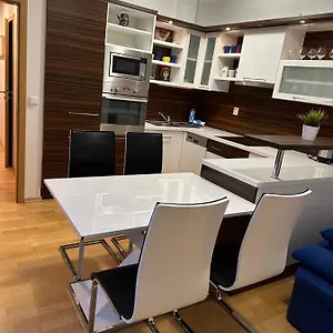 Apartament Spacilova Nearly Center, Komarov